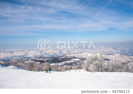 Landscape and Mountain view of Nozawa Onsen in win Landscape and Mountain view of Nozawa Onsen in win 48790215