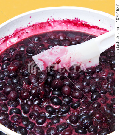 Blueberry jam 48794687