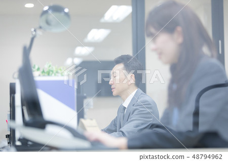 商業場景 48794962