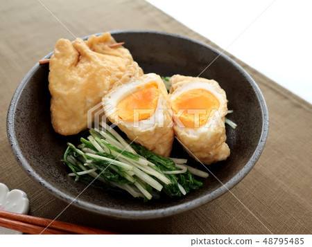 煮熟的雞蛋錢包與美味 48795485