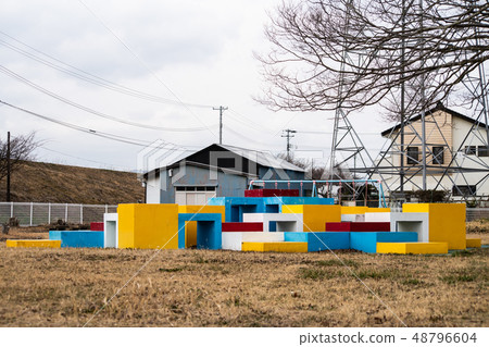 公園多彩流行色彩遊樂設備公園遊樂設備遊戲 公園多彩流行色彩遊樂設備公園遊樂設備遊戲 48796604