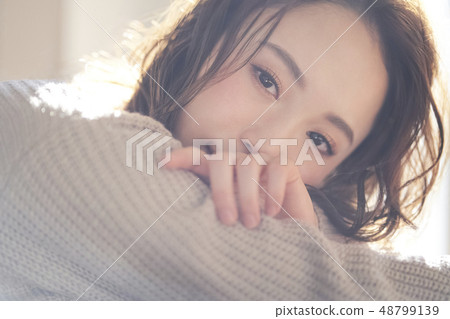 Beautiful woman portrait 48799139