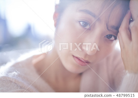 美麗的女人肖像 48799515