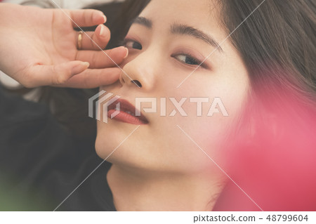 美麗的女人肖像 48799604