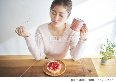 美麗的女人生活形象 48799622