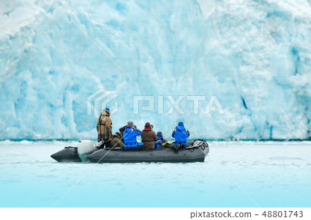 Nature lovers in Arctic Svalbard, Norway. 48801743