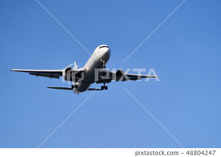 Aircraft about to land Aircraft about to land 48804247