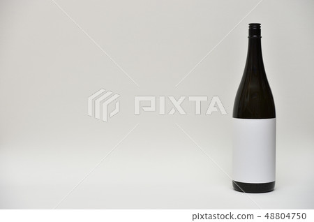 日本酒黑瓶 48804750