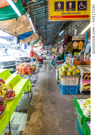 Shopping street around Makeron Station 48813590