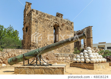 Cannon and cannonballs. Famagusta, Northern Cyprus Cannon and cannonballs. Famagusta, Northern Cyprus 48816124