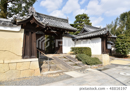 Myoshinji Temple 48816197