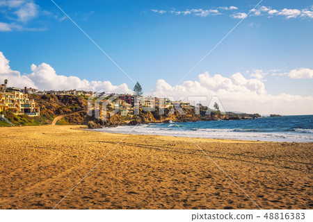 Luxury homes above Corona Del Mar State Beach n California 48816383