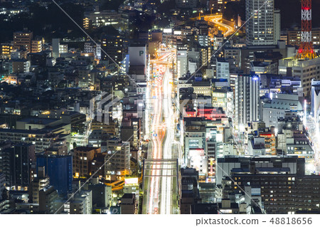 主要街道的夜視圖 主要街道的夜視圖 48818656