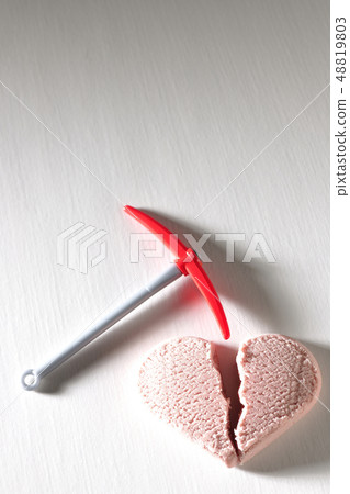 破碎的心離婚 破碎的心離婚 48819803