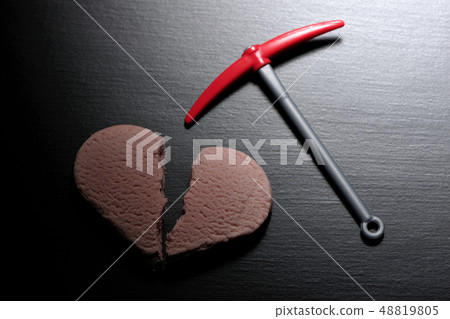 Broken heart divorce Broken heart divorce 48819805