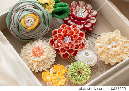 Kimono handicraft accessory 48822353