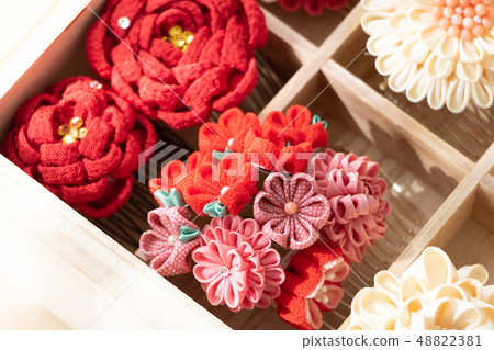 Kimono handicraft accessory 48822381