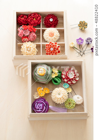 Kimono handicraft accessory 48822410