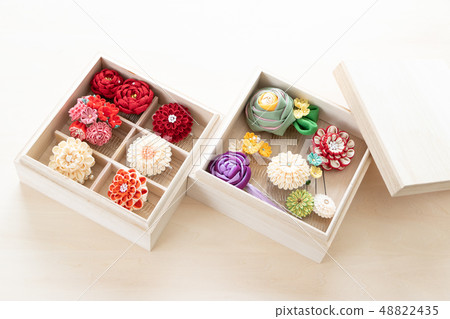 Kimono handicraft accessory 48822435