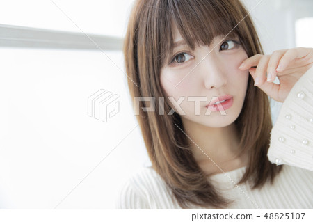 Straight hair Japanese hairstyle 48825107