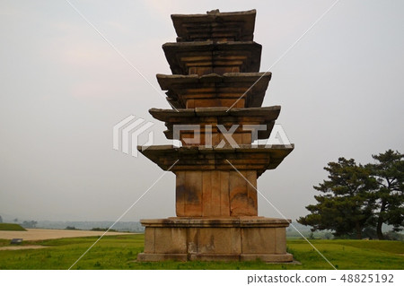 全北益山皇宮五層塔 全北益山皇宮五層塔 48825192