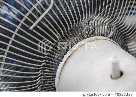 Detail of old office fan, dust on cage 48825382