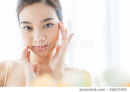 Women beauty Women beauty 48825985