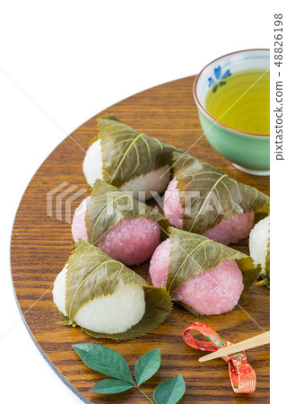 Red and white cherry salmon 48826198