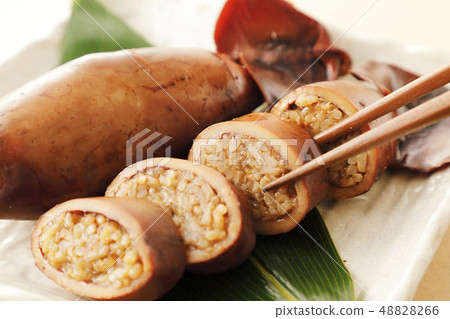 A bean paste 48828266