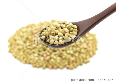 Buckwheat noodles 48830727