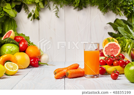Various Freshly Vegetable Juices for Detox Various Freshly Vegetable Juices for Detox 48835199