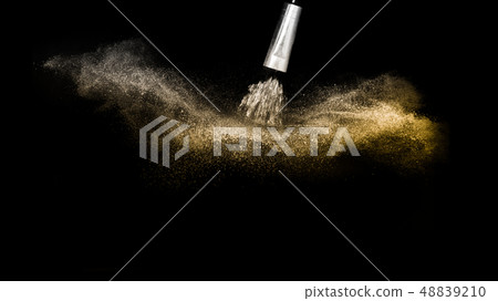 golden powder splash and brush for makeup artist golden powder splash and brush for makeup artist 48839210