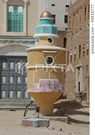 Yemen's drinking fountain Yemen's drinking fountain 48839777