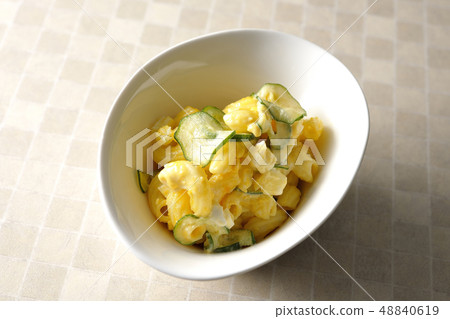 Macaroni salad Macaroni salad 48840619
