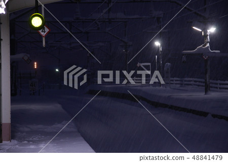 黑夜車站 黑夜車站 48841479