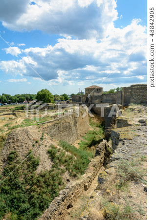 The impregnable ditch that defended the fortress 48842908