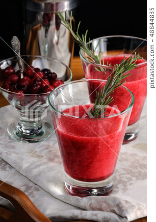 freshly squeezed cranberry smoothie 48844835