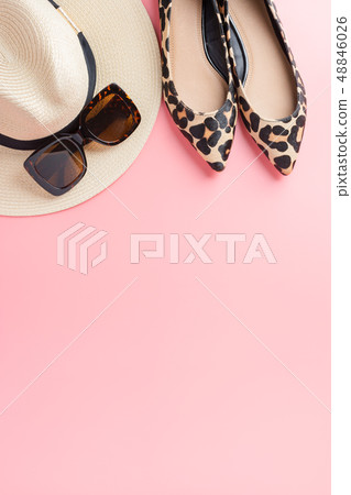 Straw hat, sunglasses and shoes 48846026