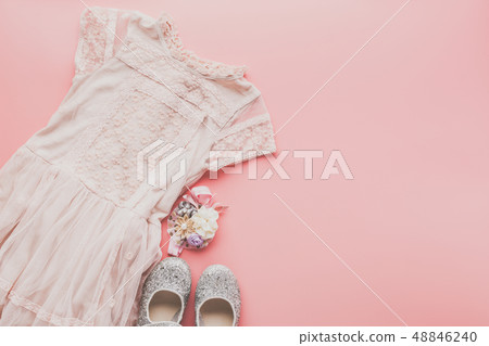 Fashion background in pink Fashion background in pink 48846240