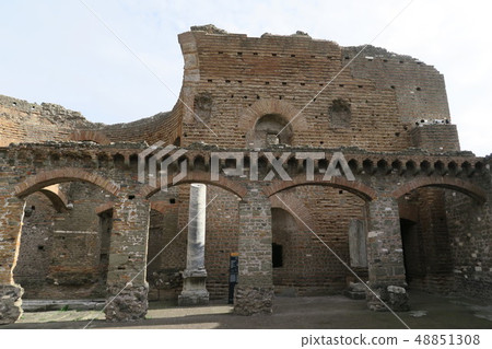 Ruins of the most spacious and luxurious residence on the outskirts of Rome Ruins of the most spacious and luxurious residence on the outskirts of Rome 48851308