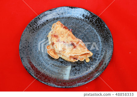 Osaka specialty grilled squid 48858333