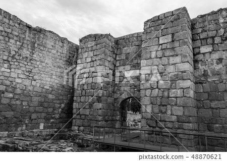 Entrance to a medieval Moorish fort in Spain Entrance to a medieval Moorish fort in Spain 48870621