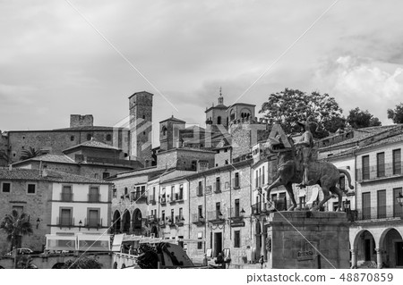 Main square of Trujillo 48870859