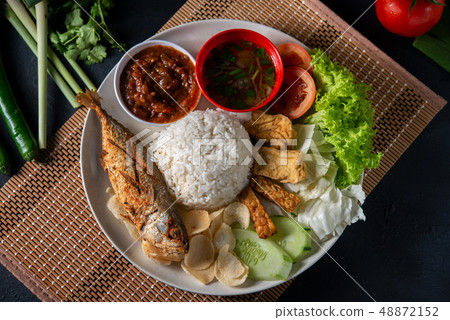 Fried mackerel fish rice 48872152