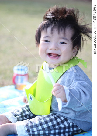 寶貝在公園裡 48875665
