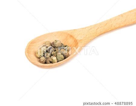 Green pepper peas in spoon Green pepper peas in spoon 48878895