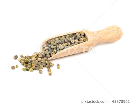 Green pepper peas in scoop Green pepper peas in scoop 48878901
