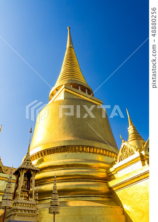Placey Thana Chedi (golden pagodas) 48880256