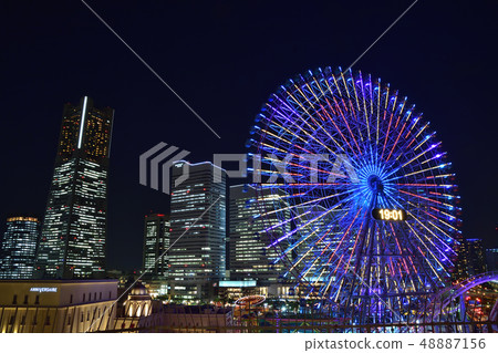 Great Ferris wheel and Minato Mirai night view Great Ferris wheel and Minato Mirai night view 48887156