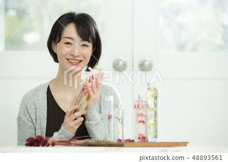 三十名婦女製作植物標本館 48893561